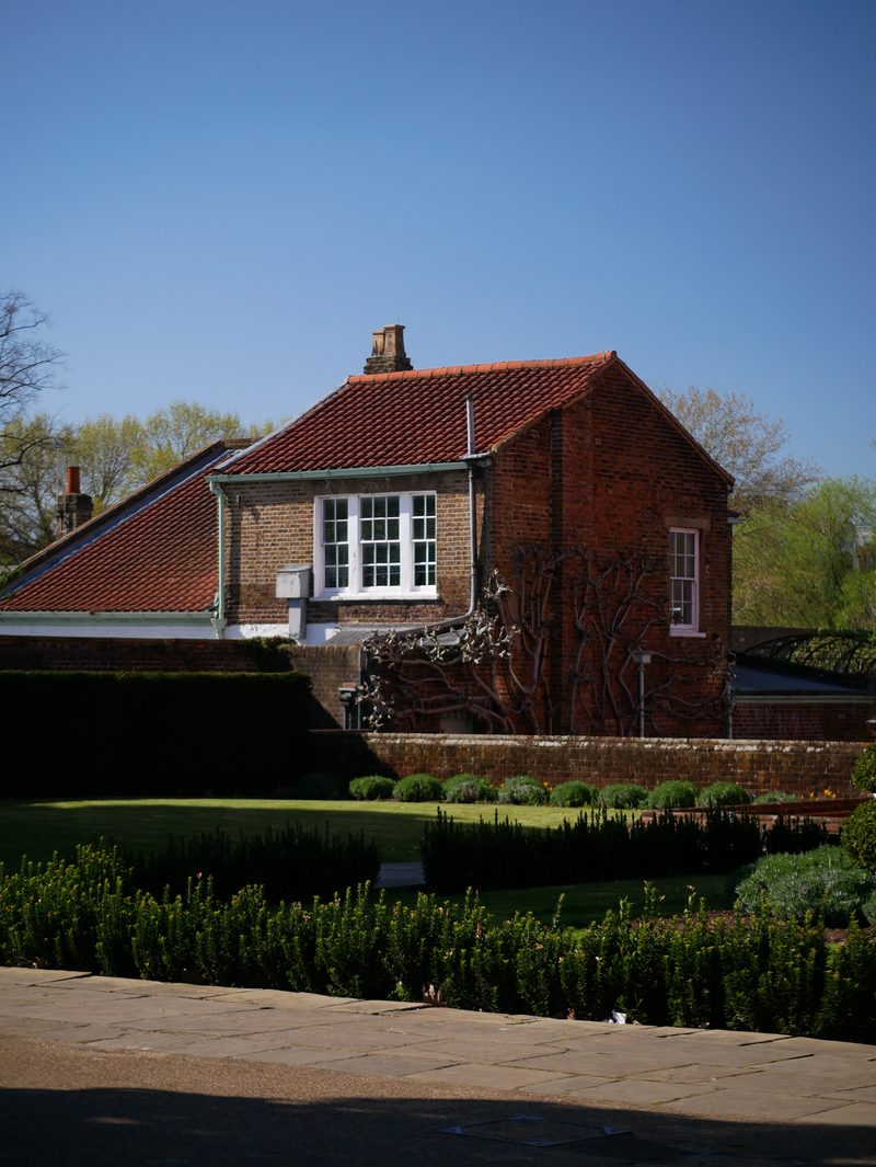 Red-brick lodge, Kew Gardens