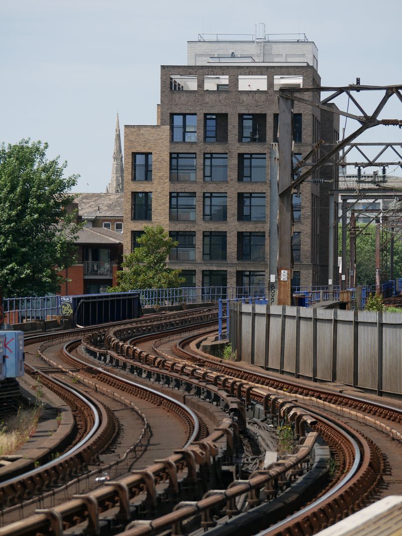Curving railway tracks